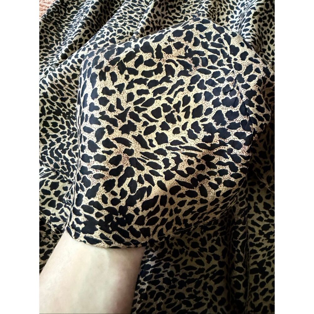 J.R.T. Newport News 100% Silk Leopard Print Maxi Skirt Size L - Picture 6 of 8